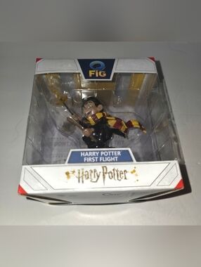 Harry Potter Q-Fig Harry’s First Flight Figure Quantum Mechanix Open Box New